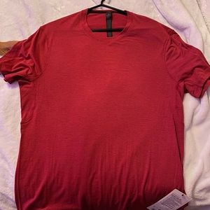 Lululemon Aero Somatic SS